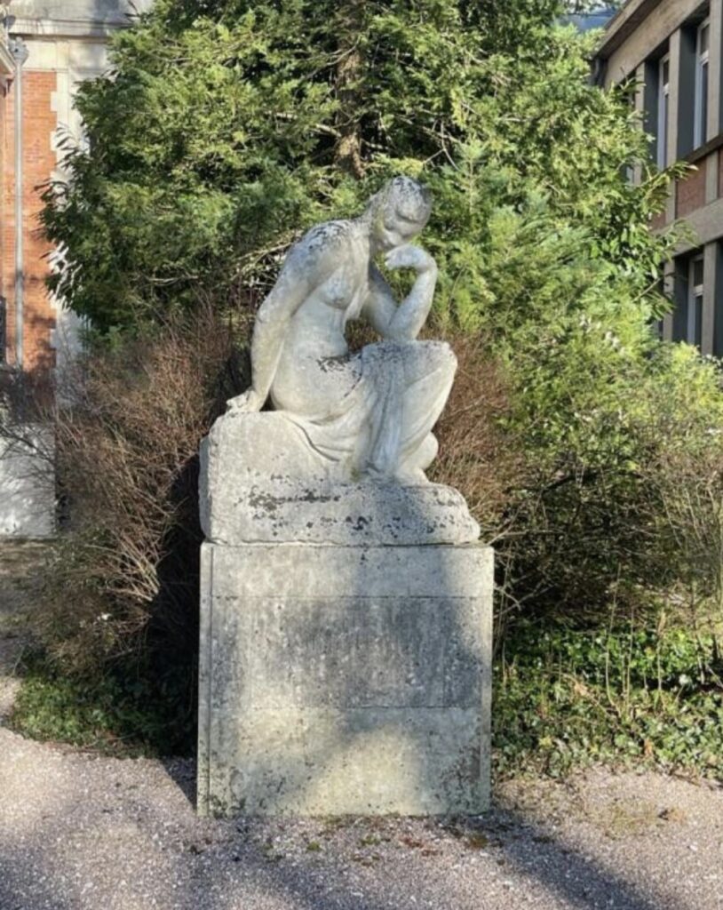 La Méditation — Chaumont